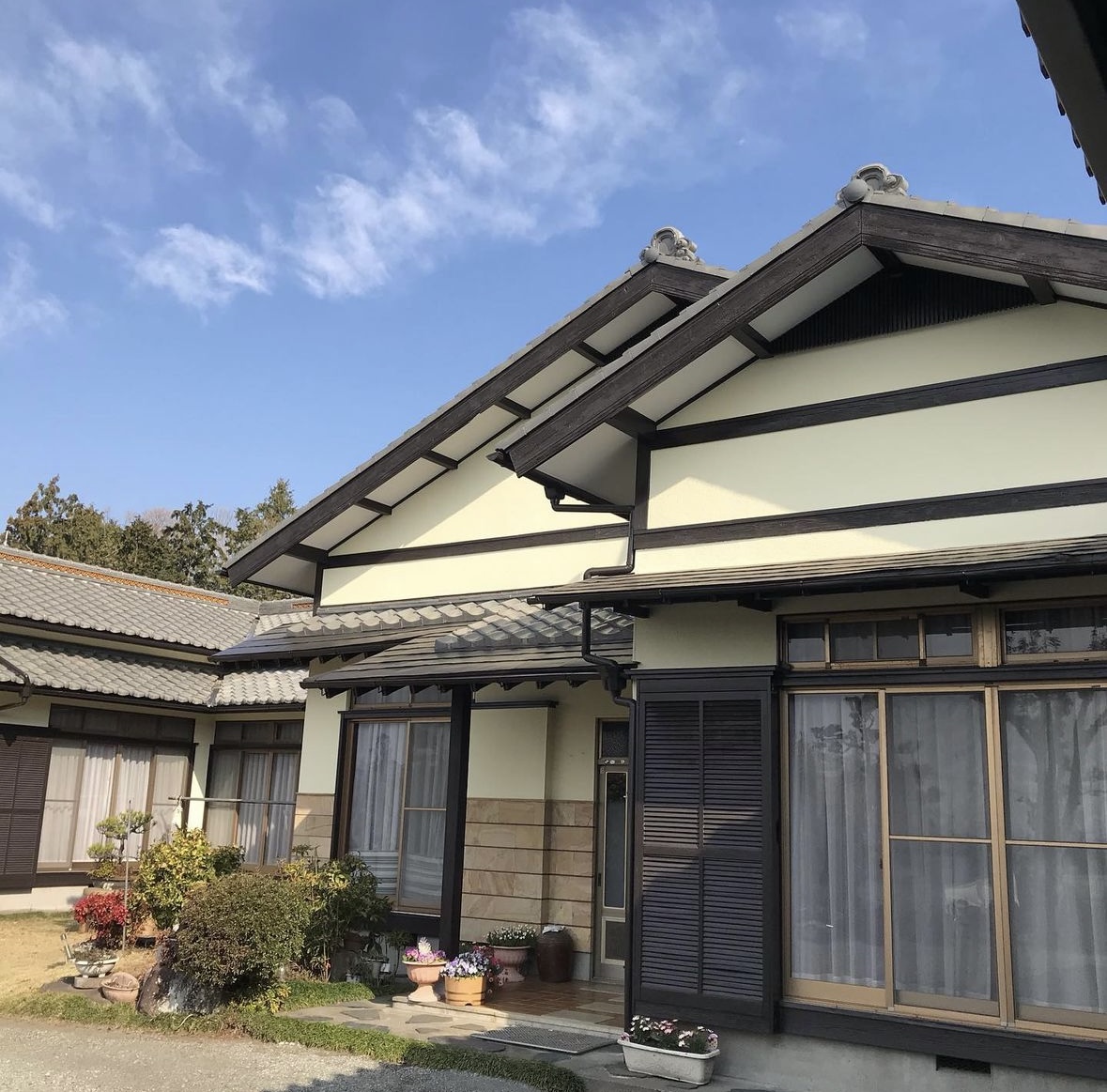 【和モダンの素敵なお家へ♪】外壁塗装・軒裏天井（屋根裏）塗装