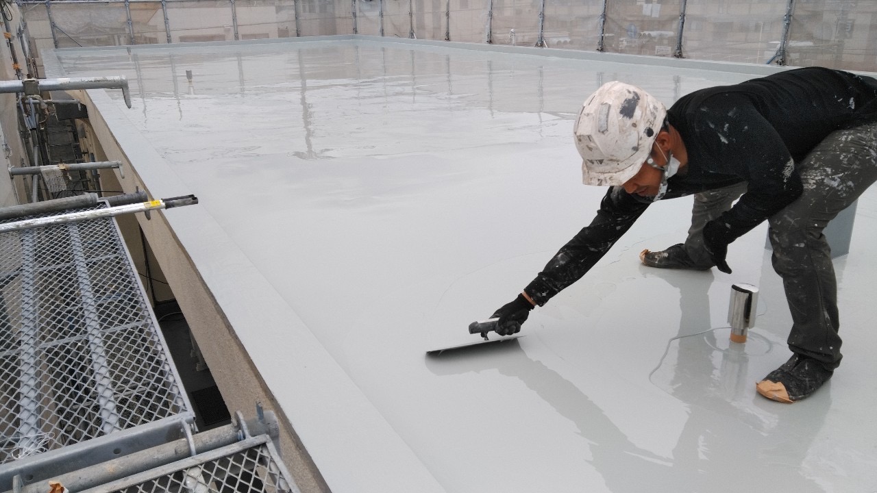 【綺麗なネイビーカラーへ♪店舗様】外壁・屋根裏・屋上防水・シーリング工事