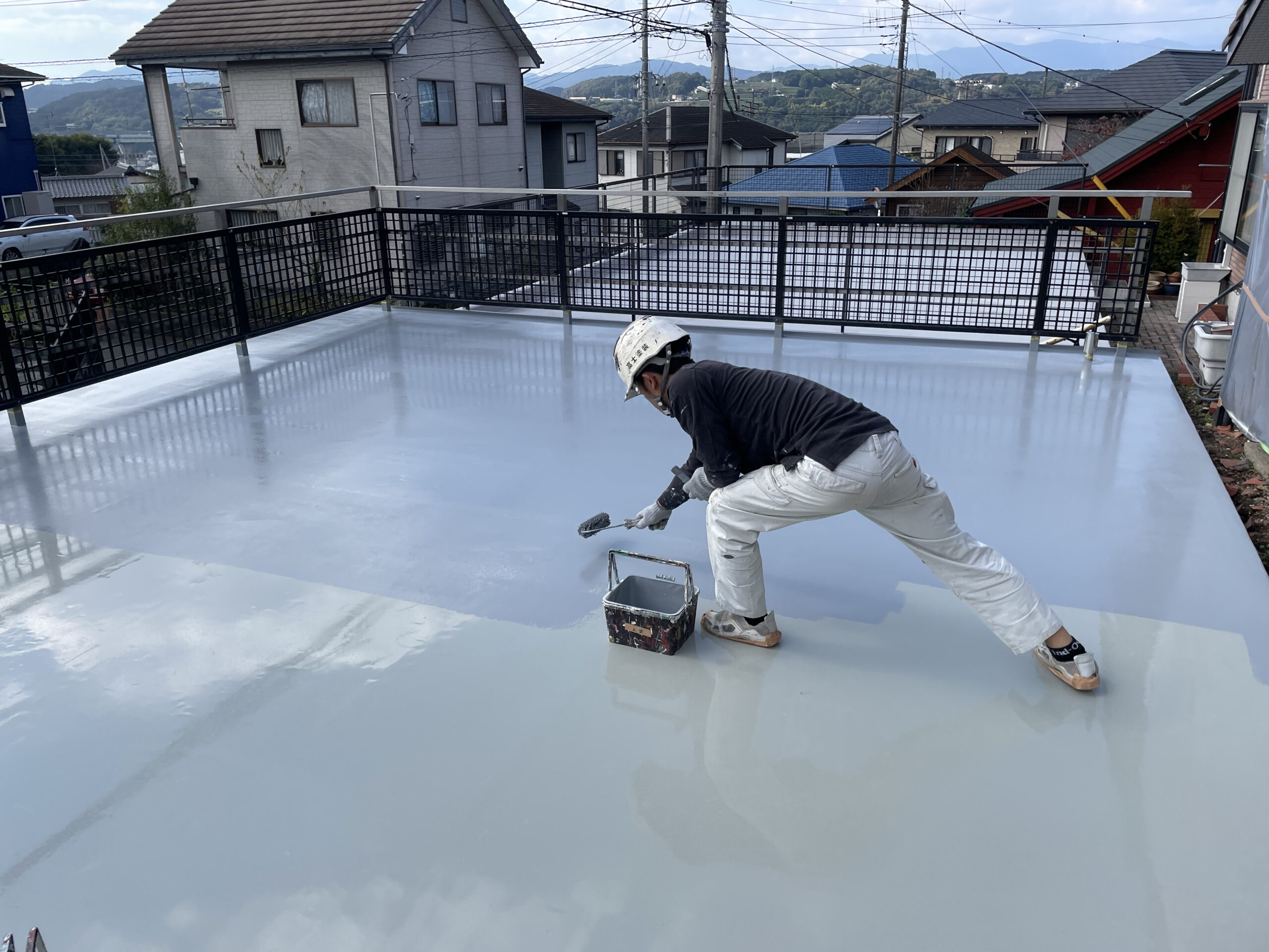 【車庫上バルコニー防水工事でメンテナンス完了！】バルコニー防水