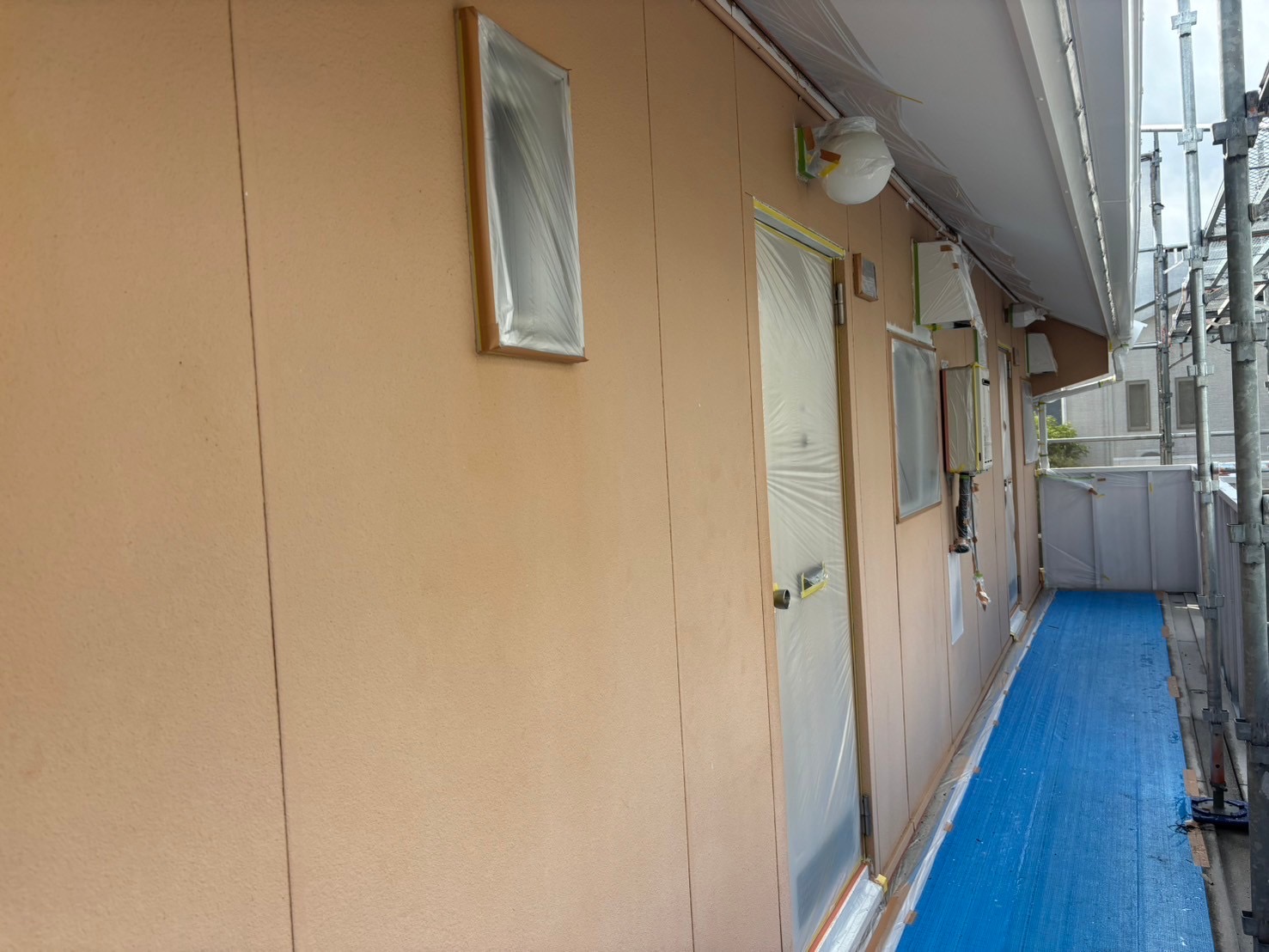 【アパート６棟大改修塗装工事！素敵なナチュラルカラーのアパートに♪】