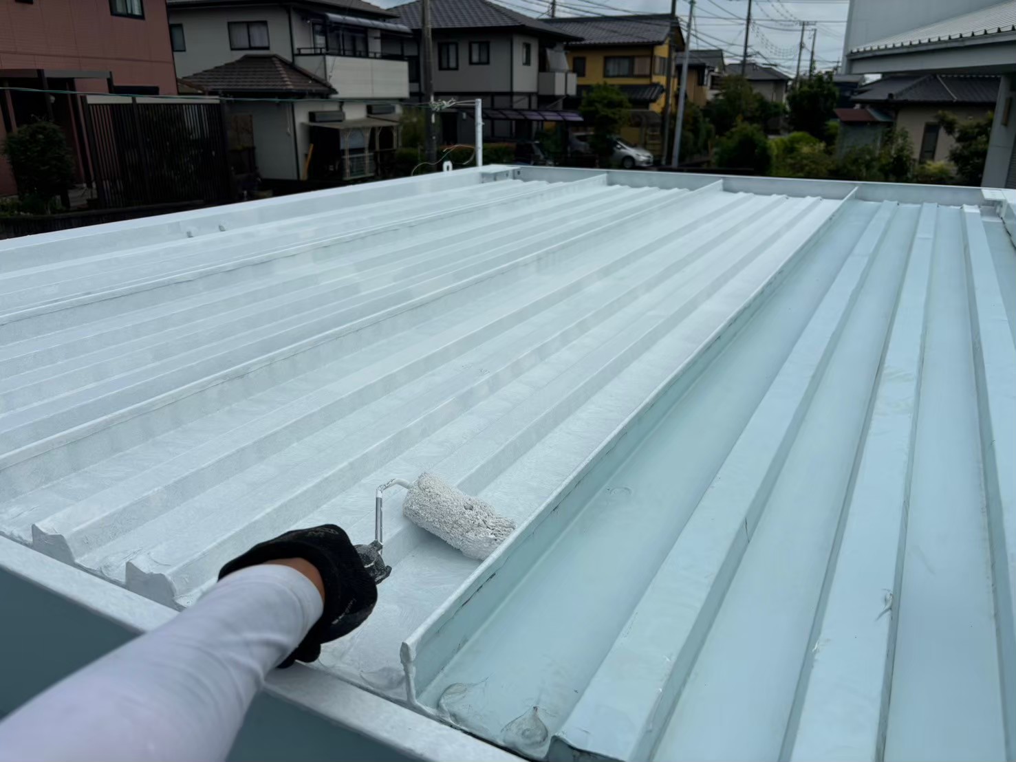 【モダンカラーのプレハブ小屋に変身♪】プレハブ塗装工事