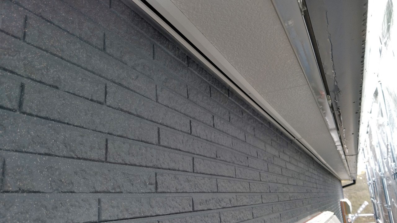 【シンプルモダンなお家からシックなカラーに♪】外壁塗装・シーリング工事